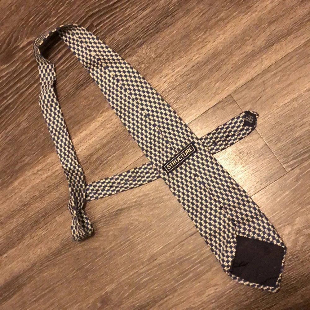 Structure Tie - Picture 8 of 8